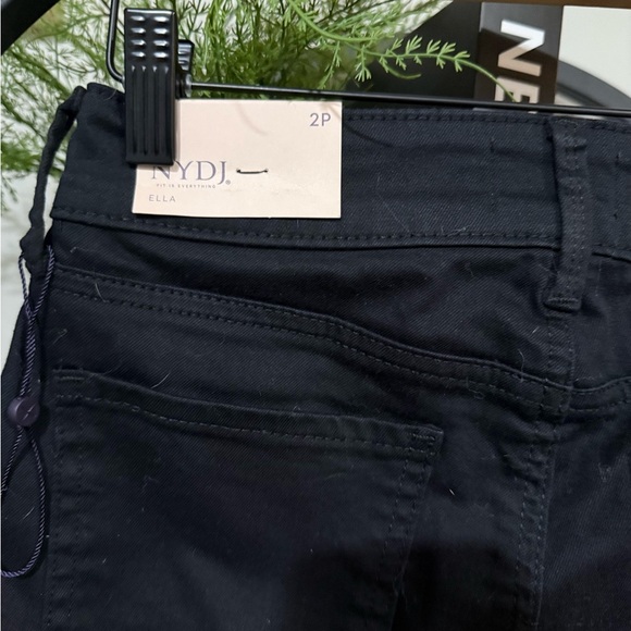 NYDJ Black High Waist Shorts Classic Chino Style size 2 petite - Picture 4 of 8